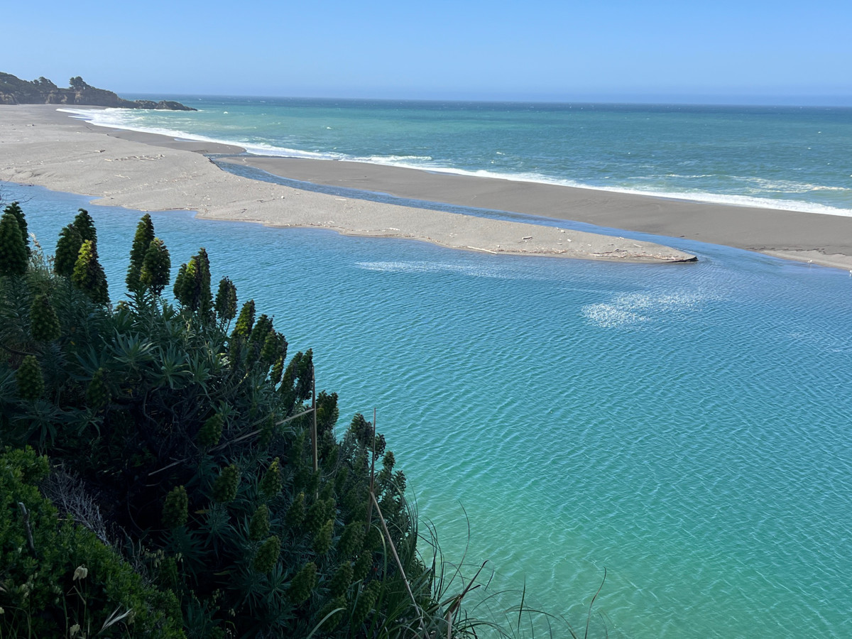 Gualala River mouth is open – just barely – Friends of Gualala River