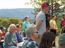 audience listening to Eric Wilder